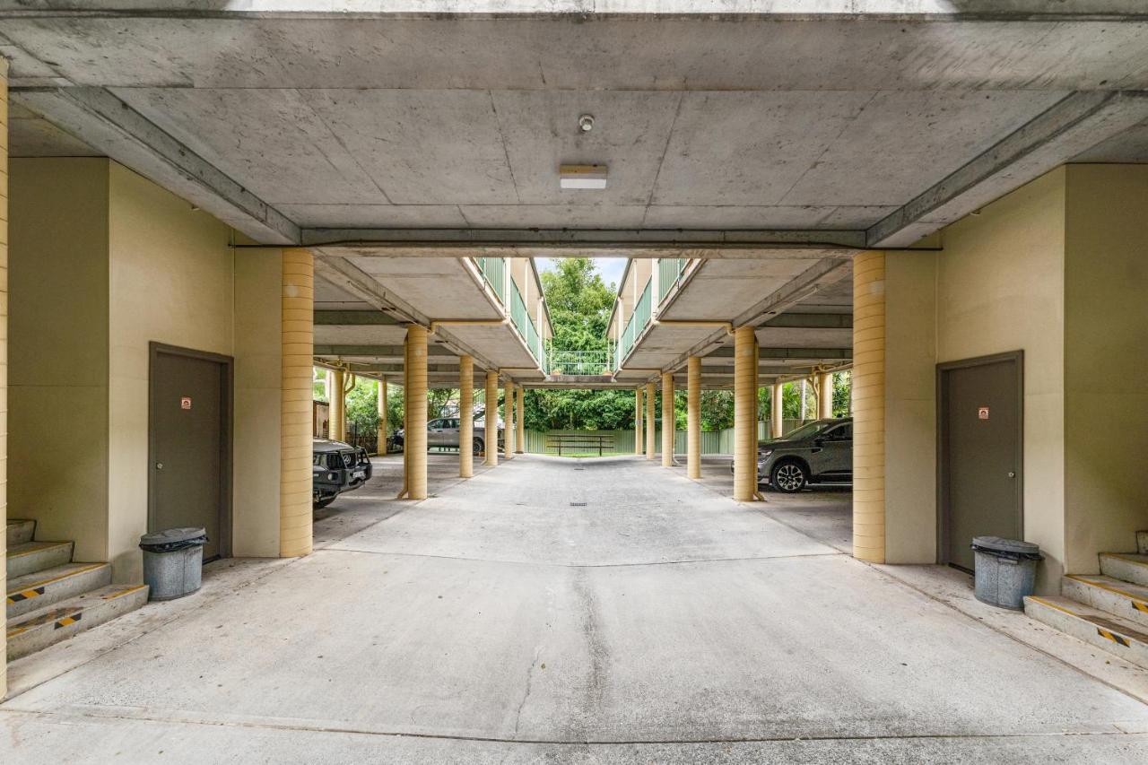 Bent Street Motor Motel